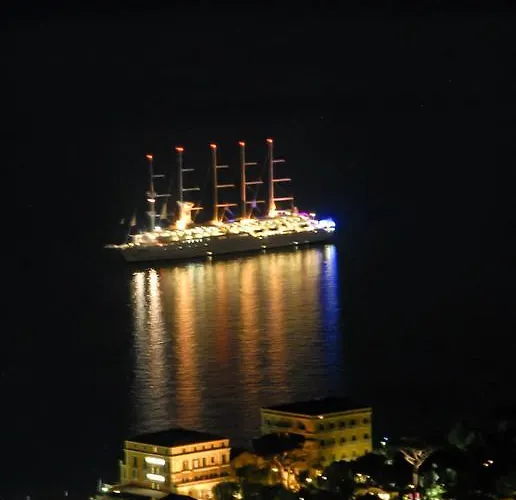 Casa Vacanze Chery Tatil Evi Sorrento